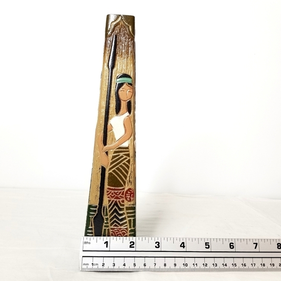 Vintage Rare Native Indian Vase  Pottery with Carved Navajo Woman on Each Side - Picture 2 of 8